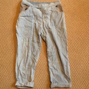 Tallow Capri Pants